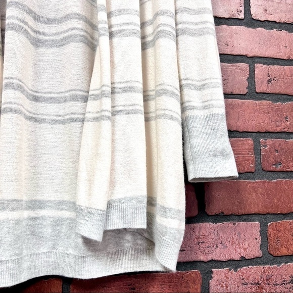 LOFT knit slouchy open front super soft longline gray cardigan womens size M - Picture 3 of 12